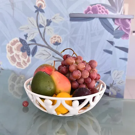 ανθώ, Antho Daire Kavala